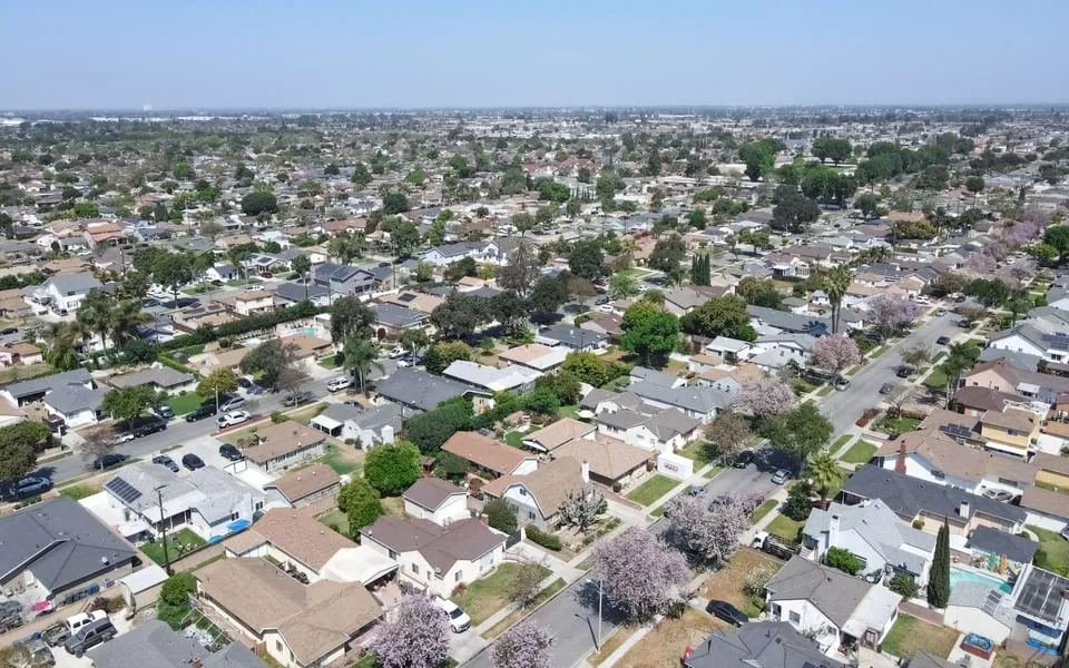 Lakewood Commercial Roofing from Downey, CA Lakewood Commercial Roofing from Downey, CA